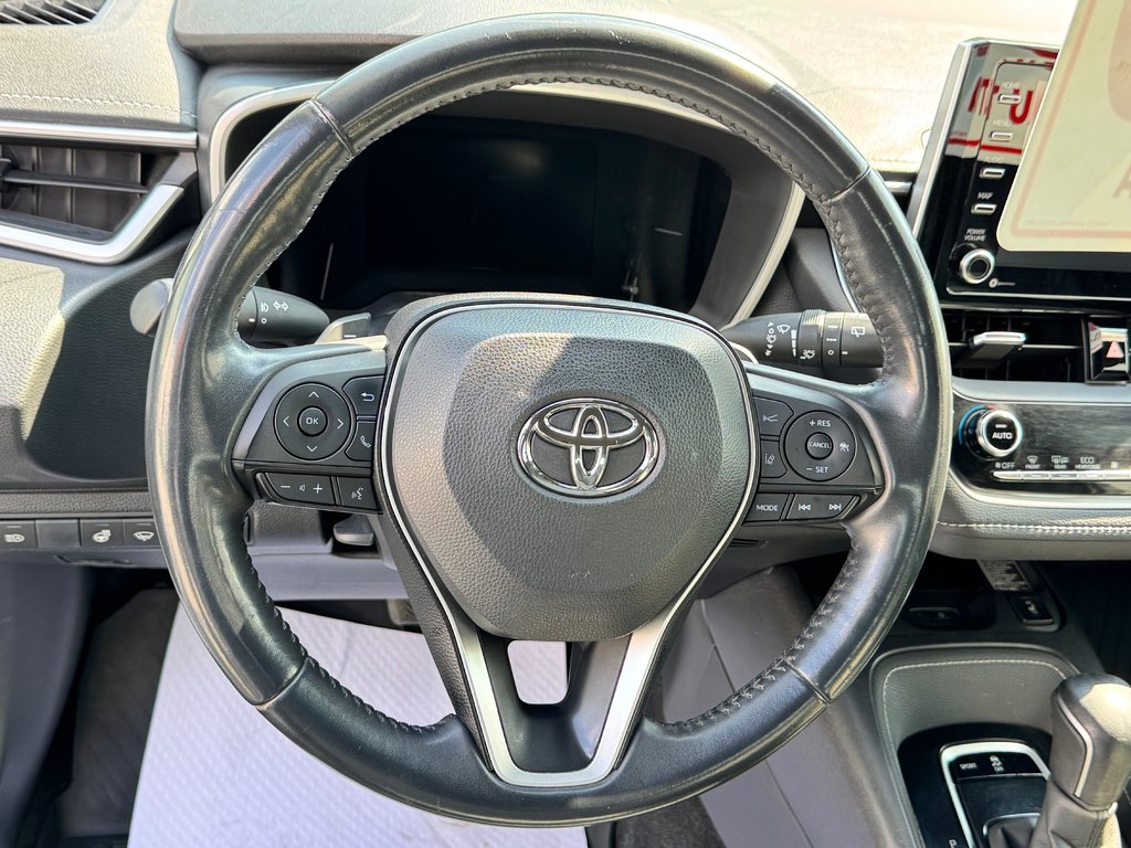 2019 Toyota Corolla Hatchback XSE / CUIR / MAGS 18 / ÉCONOMIQUE / MOTEUR 2.0 / in Thetford Mines, Quebec - 36 - w1024h768px