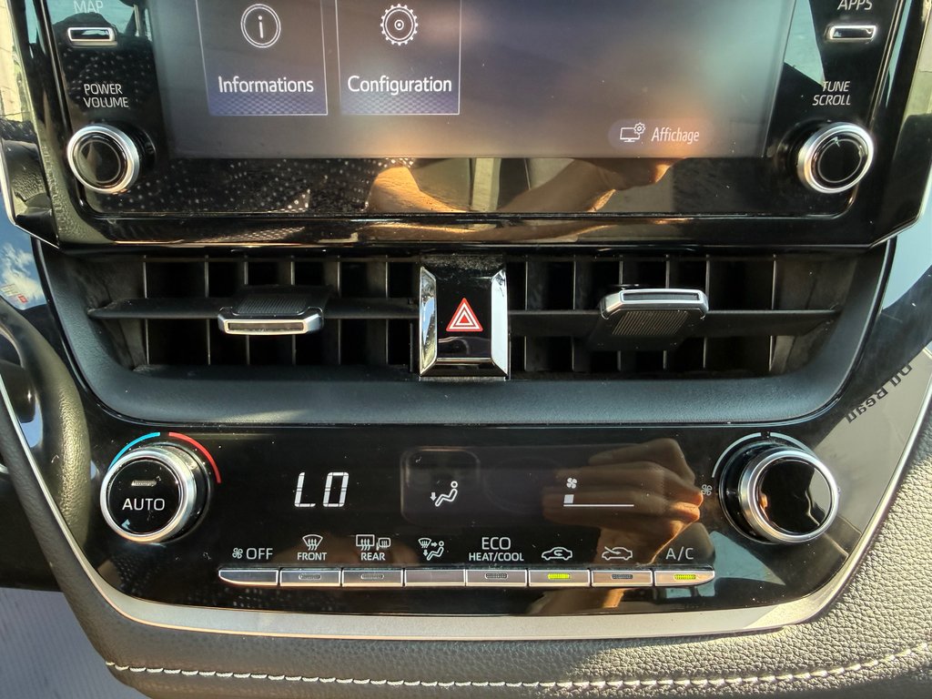 2019 Toyota Corolla Hatchback S / AUTOM / AC / TRÈS RARE DANS L' USAGÉ !! / in Thetford Mines, Quebec - 22 - w1024h768px