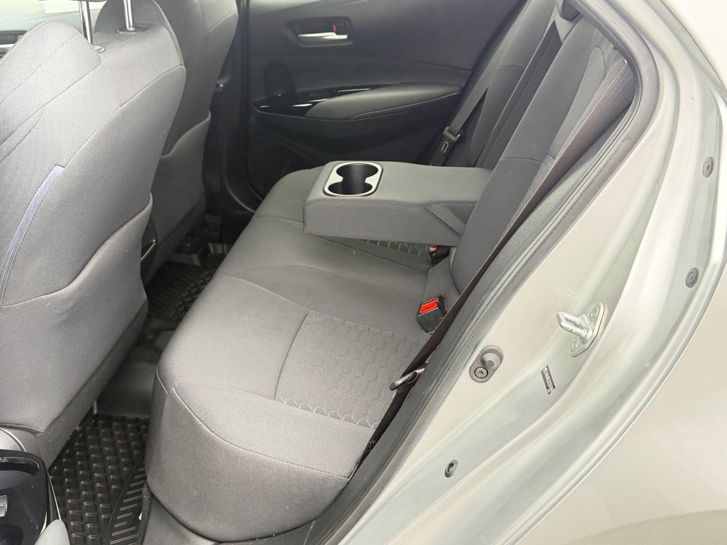 2019 Toyota Corolla Hatchback S / AUTOM / AC / TRÈS RARE DANS L' USAGÉ !! / in Thetford Mines, Quebec - 46 - w1024h768px