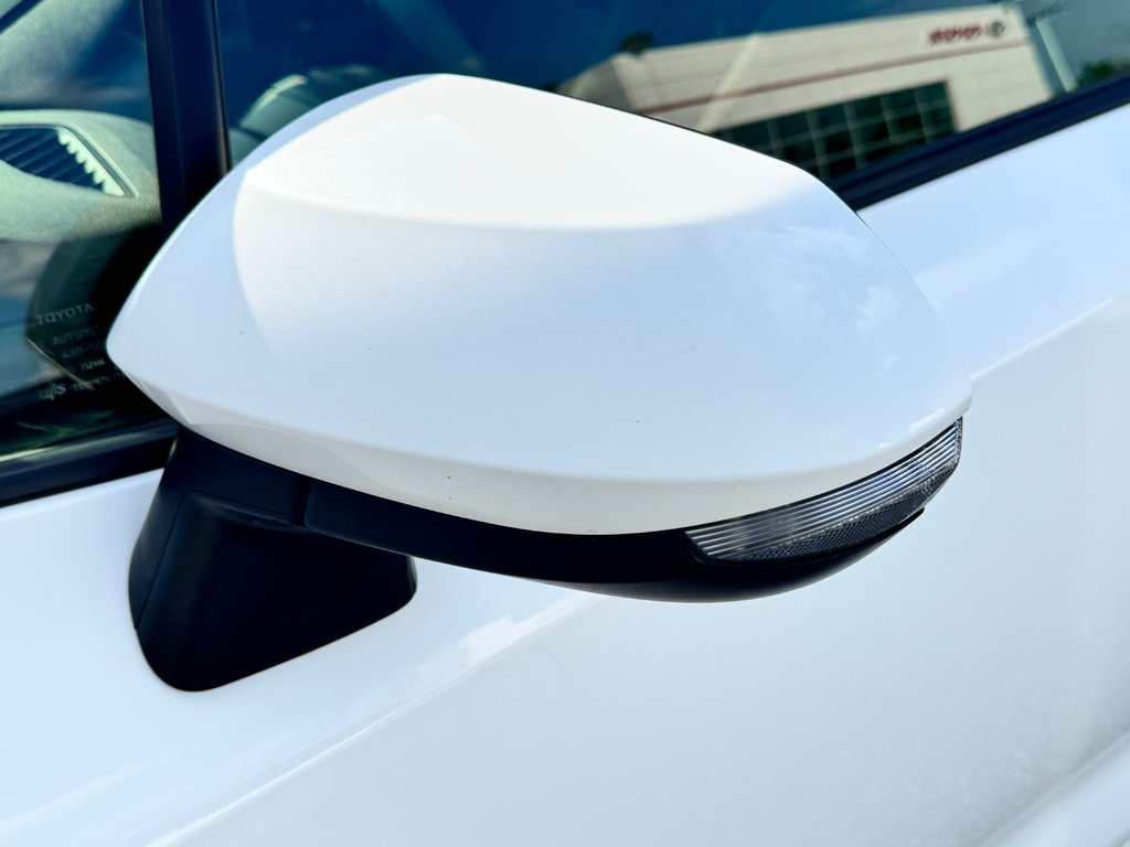 2020 Toyota Corolla Hatchback S  / AUTOMATIQUE CVT / INSPECTÉ / KILOMÉTRAGE D’AUTOROUTE / in Thetford Mines, Quebec - 17 - w1024h768px