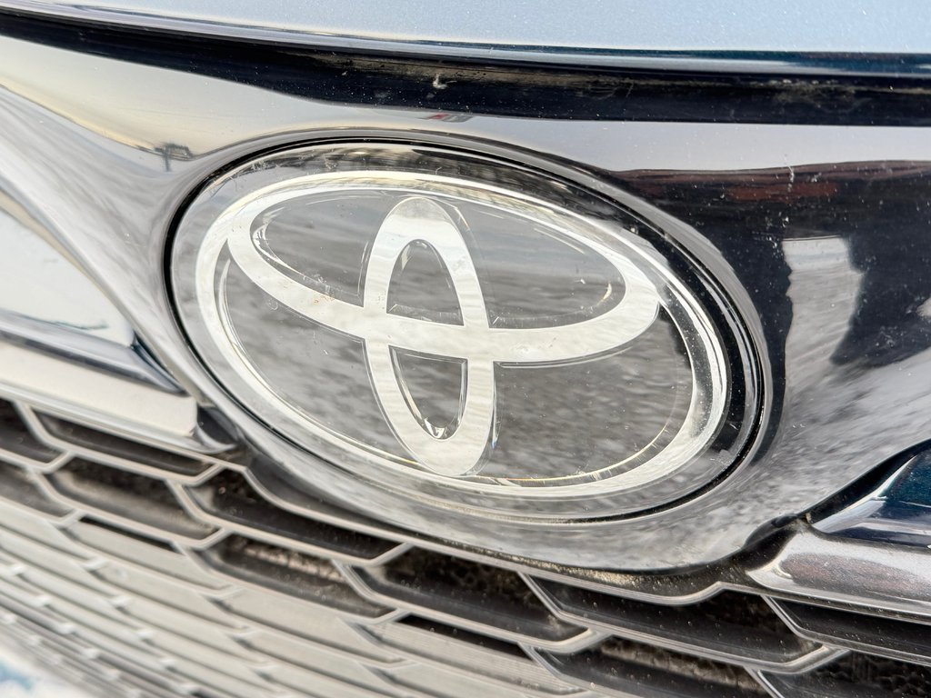 Toyota Corolla Hatchback S / AUTOM / TRÈS BAS KILOS / TRÈS RARE !!!! / 2021 à Thetford Mines, Québec - 11 - w1024h768px