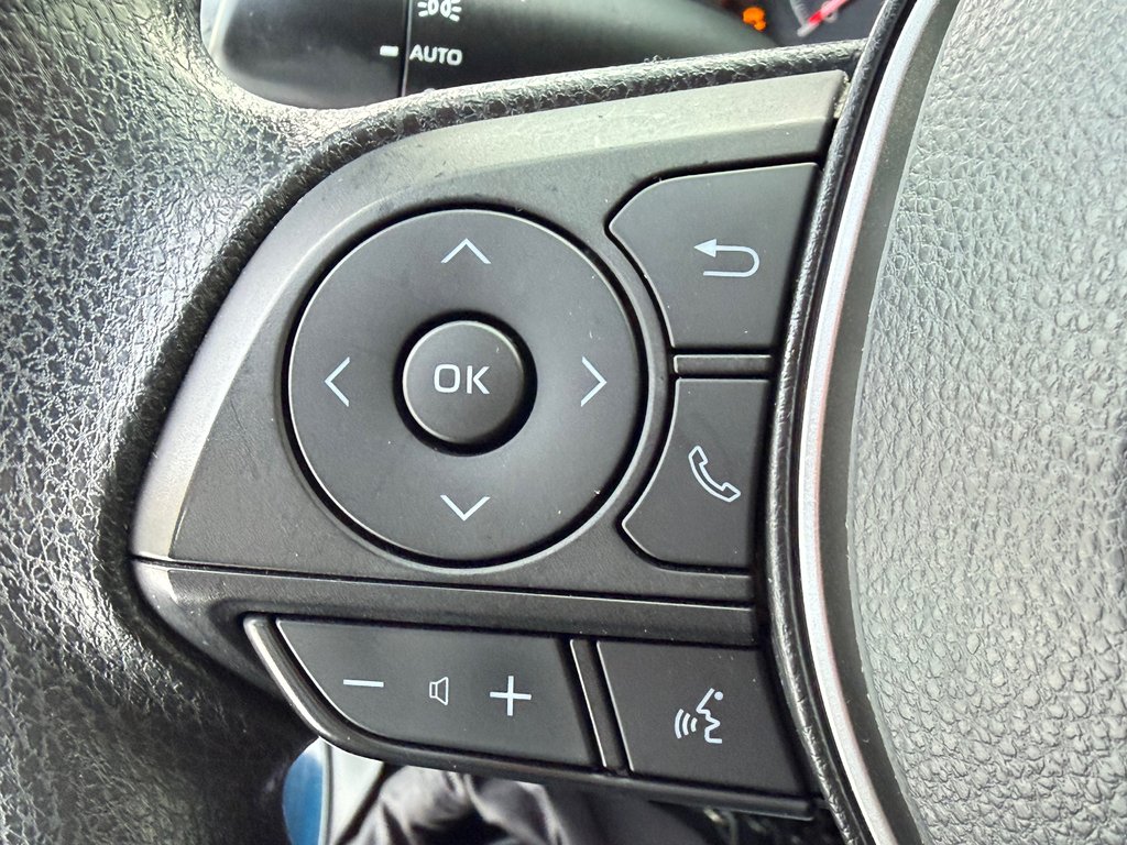 Toyota Corolla Hatchback S / AUTOM / TRÈS BAS KILOS / TRÈS RARE !!!! / 2021 à Thetford Mines, Québec - 33 - w1024h768px