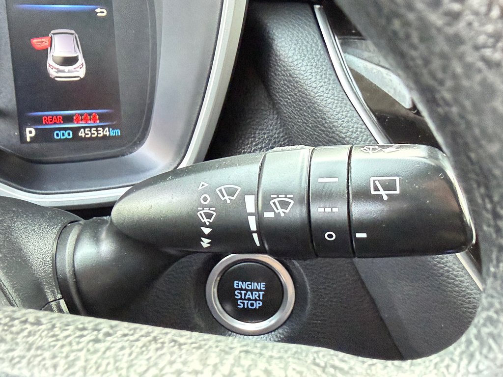 Toyota Corolla Hatchback S / AUTOM / TRÈS BAS KILOS / TRÈS RARE !!!! / 2021 à Thetford Mines, Québec - 36 - w1024h768px