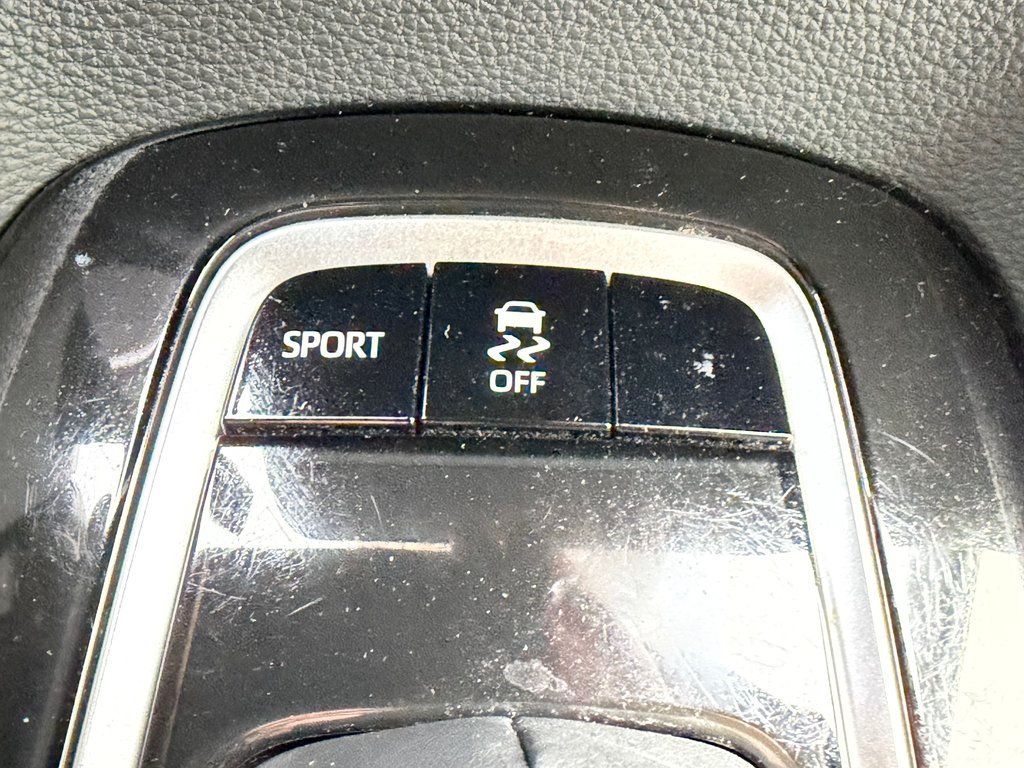 Toyota Corolla Hatchback S / AUTOM / TRÈS BAS KILOS / TRÈS RARE !!!! / 2021 à Thetford Mines, Québec - 43 - w1024h768px