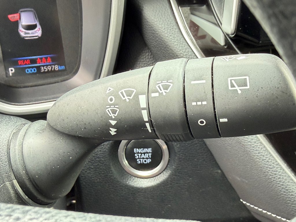 2021 Toyota Corolla Hatchback SE / AUTOM / PEA 20-07-26=100KM / in Thetford Mines, Quebec - 32 - w1024h768px