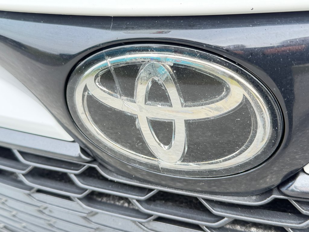 2021 Toyota Corolla Hatchback SE GROUPE AMÉLIORÉ / MANUELLE / SUPER LOOK / in Thetford Mines, Quebec - 11 - w1024h768px