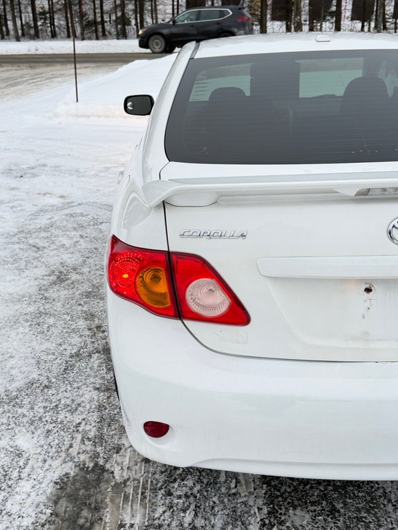 2010 Toyota Corolla S AUTOM / TOIT / MAGS / INSPECTÉ SÉCURITAIRE / in Thetford Mines, Quebec - 21 - w1024h768px