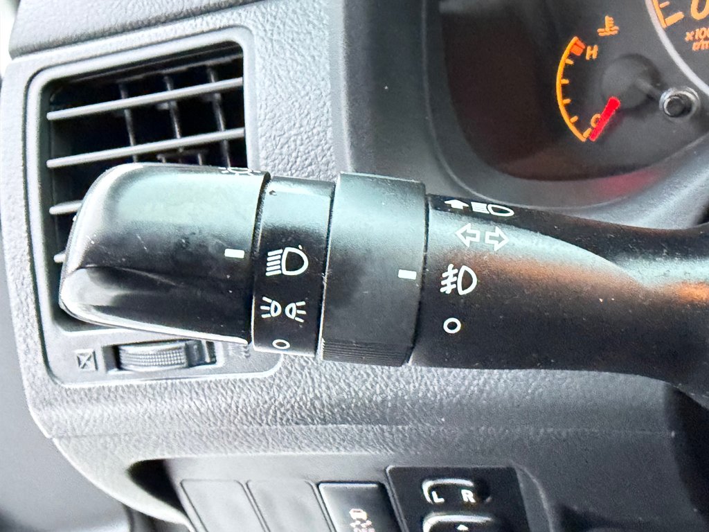 2010 Toyota Corolla S AUTOM / TOIT / MAGS / INSPECTÉ SÉCURITAIRE / in Thetford Mines, Quebec - 35 - w1024h768px