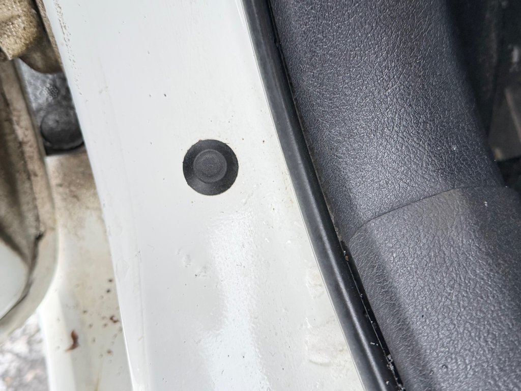 2010 Toyota Corolla S AUTOM / TOIT / MAGS / INSPECTÉ SÉCURITAIRE / in Thetford Mines, Quebec - 49 - w1024h768px