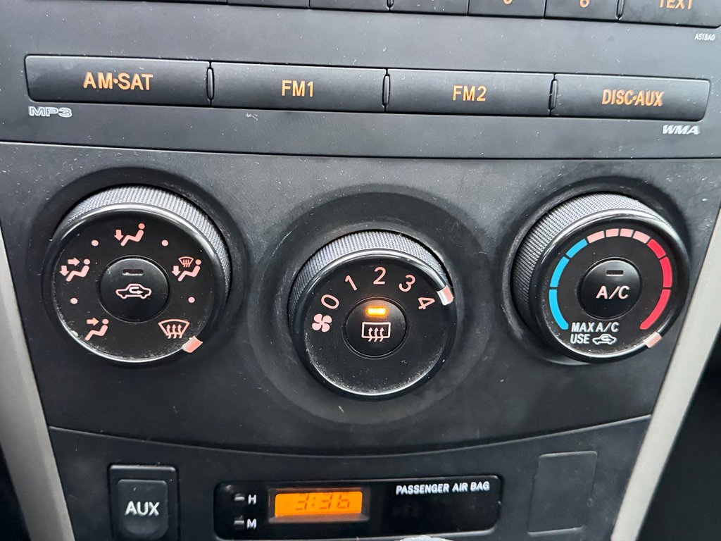 2010 Toyota Corolla S AUTOM / TOIT / MAGS / INSPECTÉ SÉCURITAIRE / in Thetford Mines, Quebec - 40 - w1024h768px