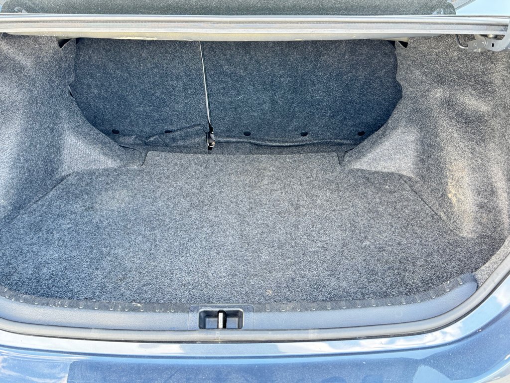 Toyota Corolla LE / AC/ 2 SIÈGES CHAUFFANTS ET BEAUCOUP ++++ 2014 à Thetford Mines, Québec - 53 - w1024h768px
