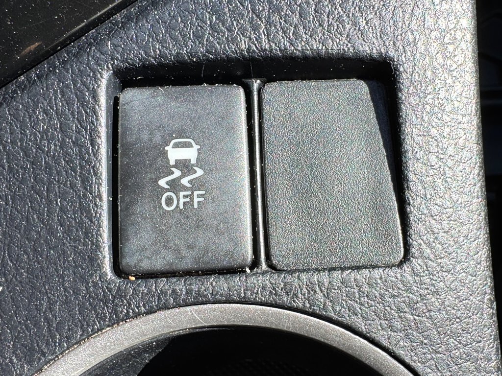 Toyota Corolla LE / AC/ 2 SIÈGES CHAUFFANTS ET BEAUCOUP ++++ 2014 à Thetford Mines, Québec - 43 - w1024h768px