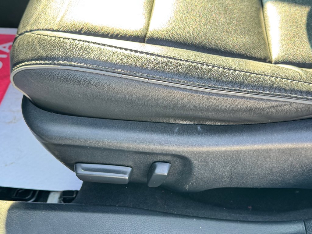Toyota Corolla S + GROUPE TOIT / AUTOM / AUBAINE A SAISIR / 2014 à Thetford Mines, Québec - 30 - w1024h768px
