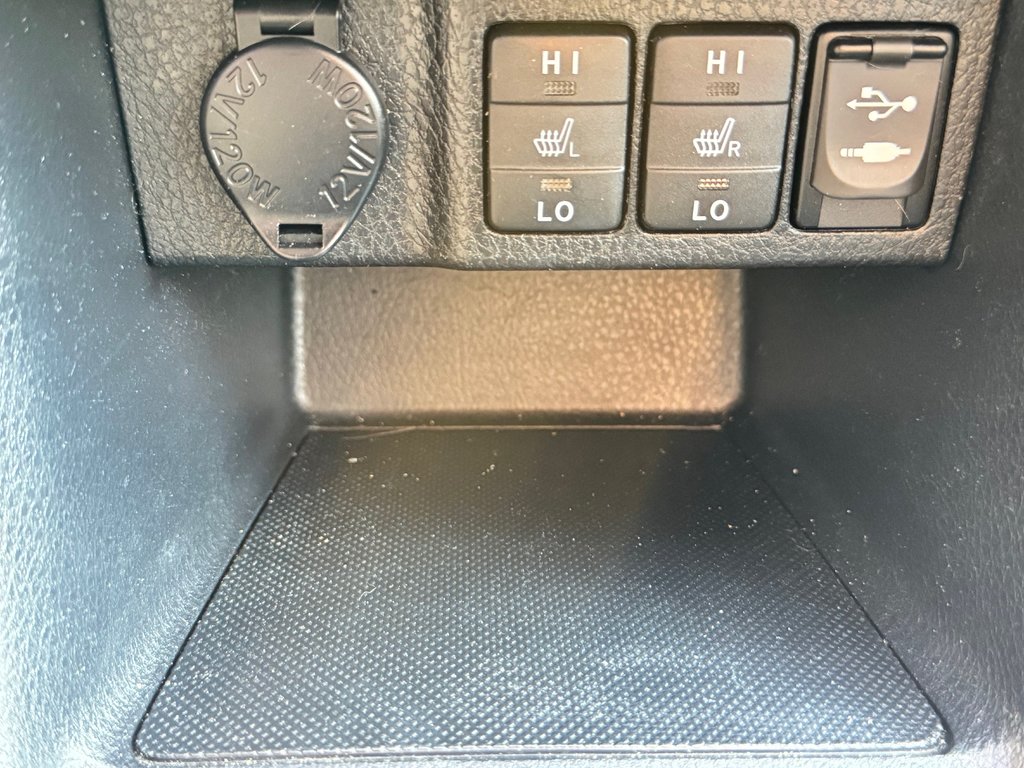 Toyota Corolla S + GROUPE TOIT / AUTOM / AUBAINE A SAISIR / 2014 à Thetford Mines, Québec - 47 - w1024h768px