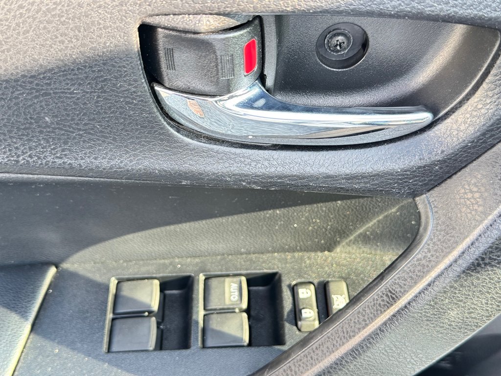Toyota Corolla S + GROUPE TOIT / AUTOM / AUBAINE A SAISIR / 2014 à Thetford Mines, Québec - 27 - w1024h768px