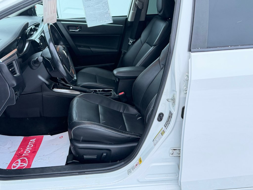 Toyota Corolla PRIX PRÉ-ENCAN FAITES VITE !!! S / autom / cuir / toit et +++ 2014 à Thetford Mines, Québec - 31 - w1024h768px