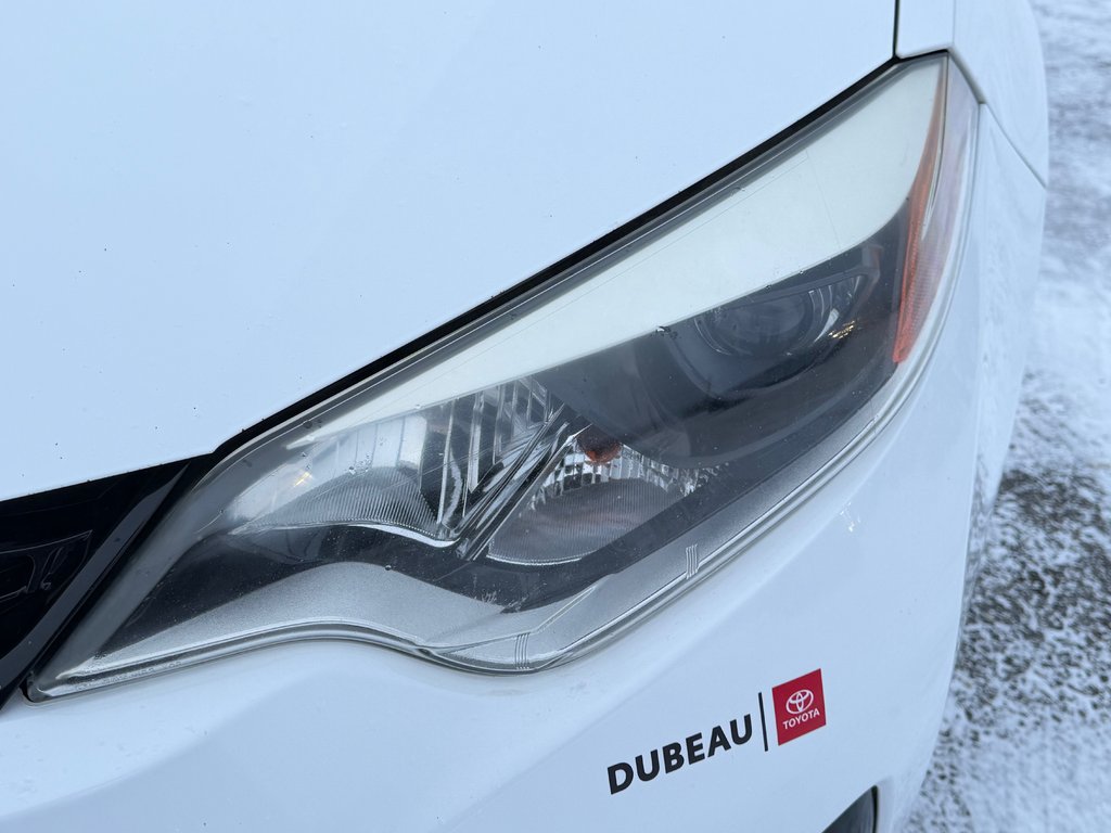 Toyota Corolla PRIX PRÉ-ENCAN FAITES VITE !!! S / autom / cuir / toit et +++ 2014 à Thetford Mines, Québec - 11 - w1024h768px