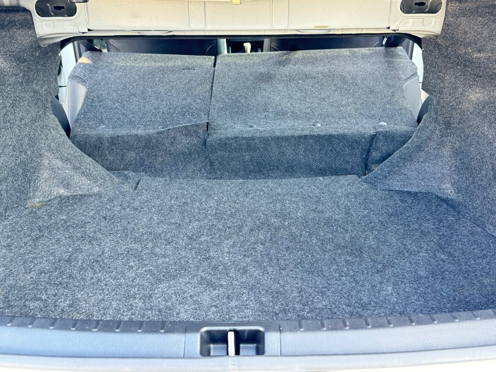 Toyota Corolla S + GROUPE TOIT / AUTOM / AUBAINE A SAISIR / 2014 à Thetford Mines, Québec - 64 - w1024h768px