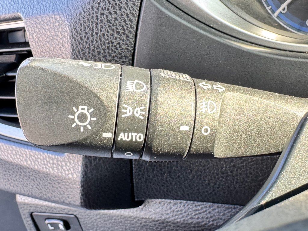 Toyota Corolla S + GROUPE TOIT / AUTOM / AUBAINE A SAISIR / 2014 à Thetford Mines, Québec - 38 - w1024h768px
