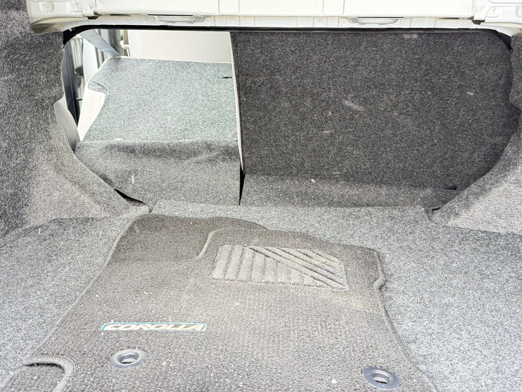 Toyota Corolla LE / AUTOM / AC / ULTRA FIABLE !!!! 2014 à Thetford Mines, Québec - 55 - w1024h768px