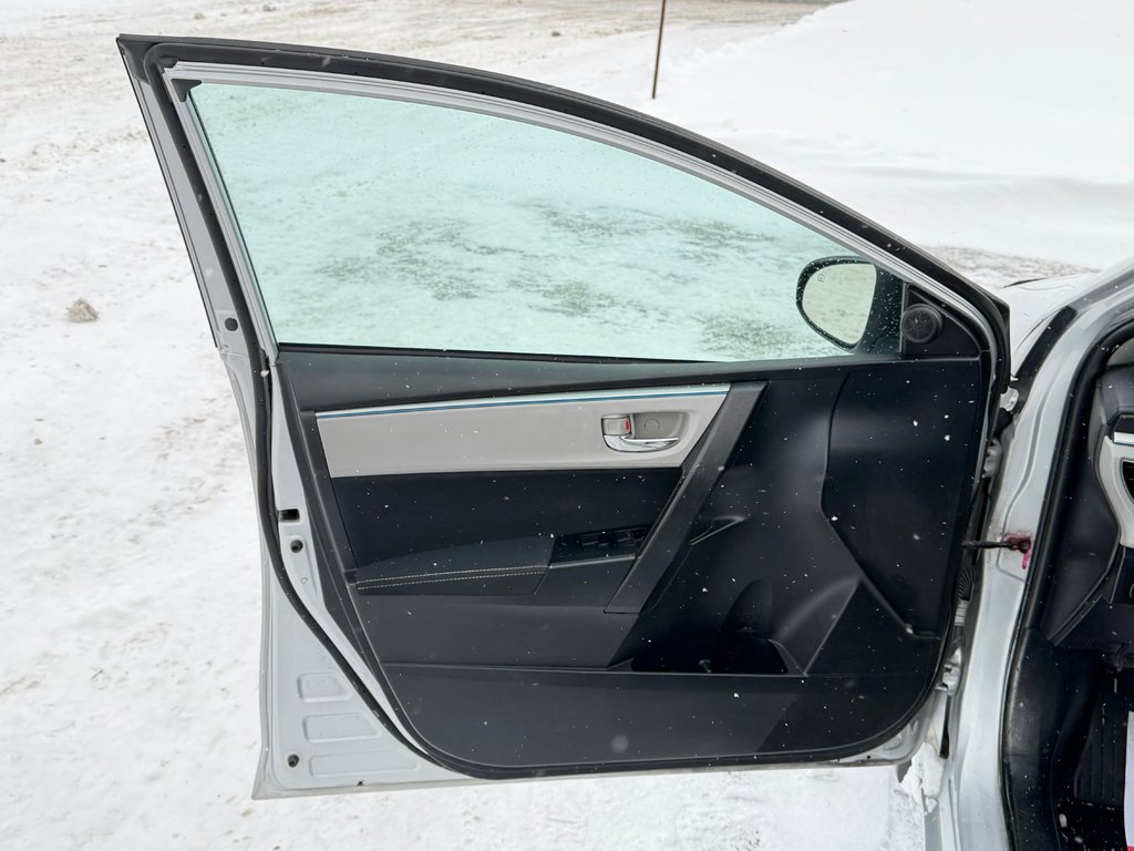 Toyota Corolla LE / AUTOM / AC / ULTRA FIABLE !!!! 2014 à Thetford Mines, Québec - 25 - w1024h768px