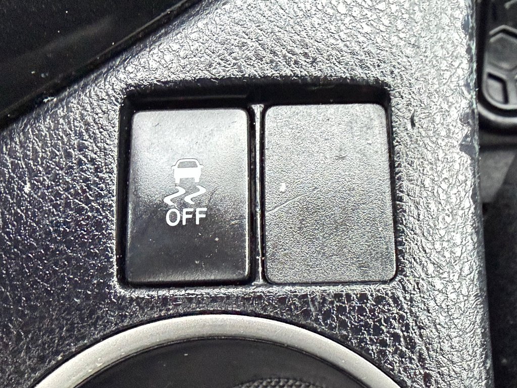 Toyota Corolla LE / AUTOM / AC / ULTRA FIABLE !!!! 2014 à Thetford Mines, Québec - 44 - w1024h768px