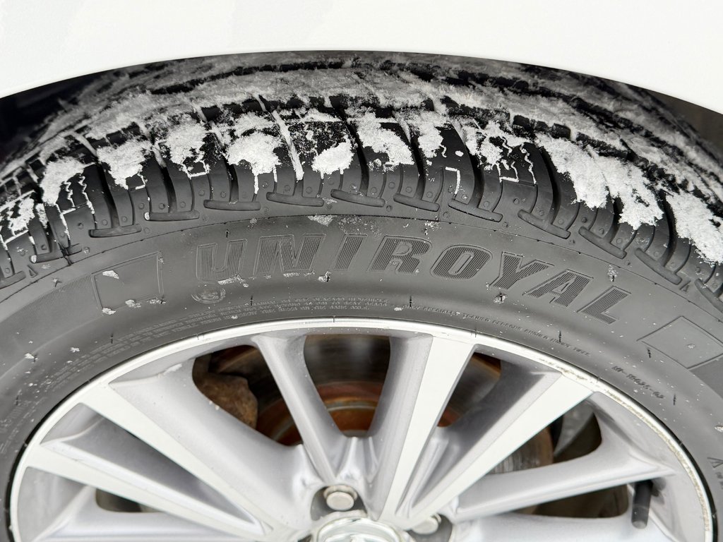 Toyota Corolla LE / AUTOM / AC / ULTRA FIABLE !!!! 2014 à Thetford Mines, Québec - 16 - w1024h768px