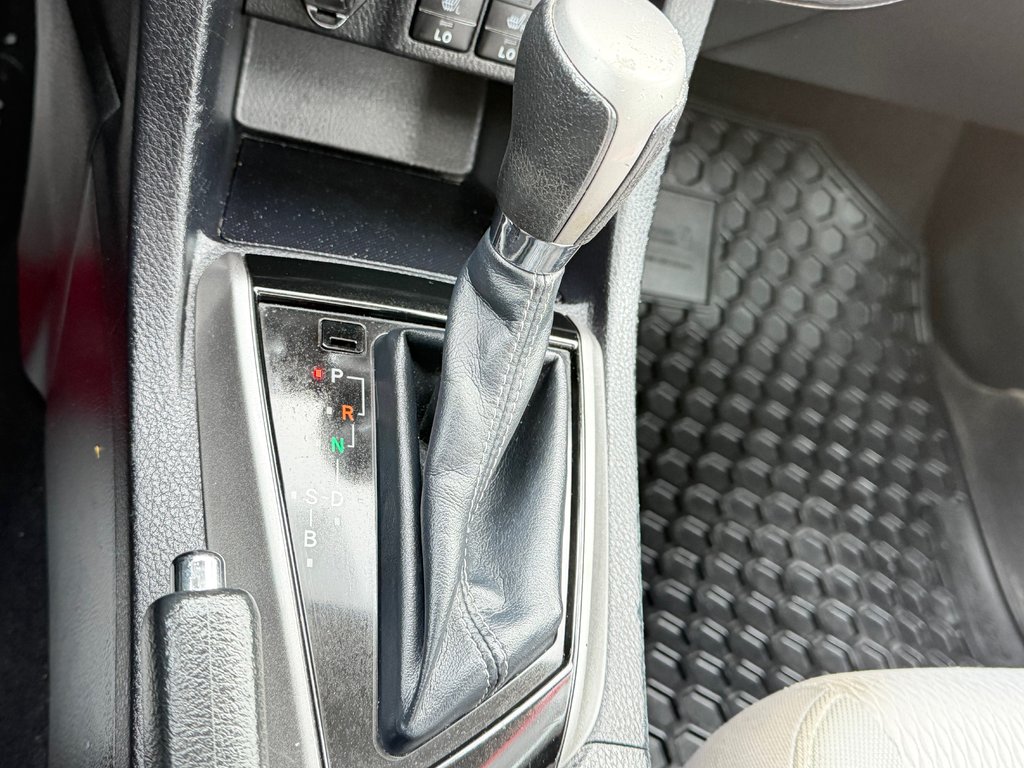 Toyota Corolla LE / AUTOM / AC / ULTRA FIABLE !!!! 2014 à Thetford Mines, Québec - 43 - w1024h768px