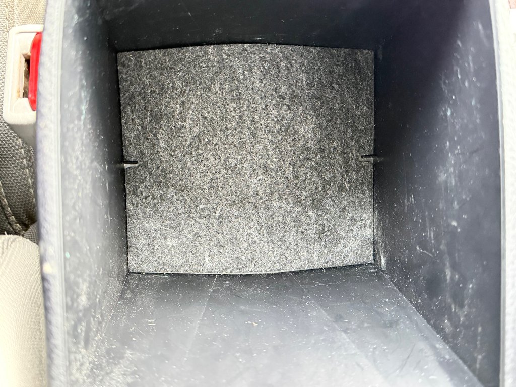 Toyota Corolla LE / AUTOM / AC / ULTRA FIABLE !!!! 2014 à Thetford Mines, Québec - 47 - w1024h768px