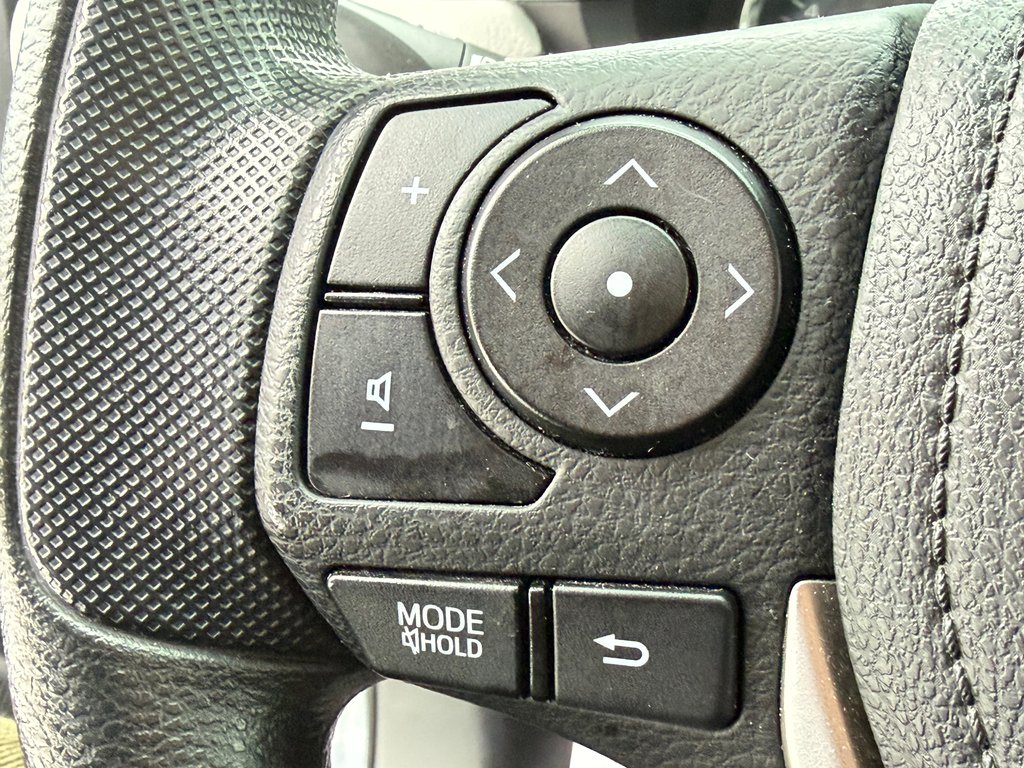 Toyota Corolla LE / BAS KILOS / INSPECTÉ RÉPARÉ / FIABILITÉ / 2014 à Thetford Mines, Québec - 29 - w1024h768px