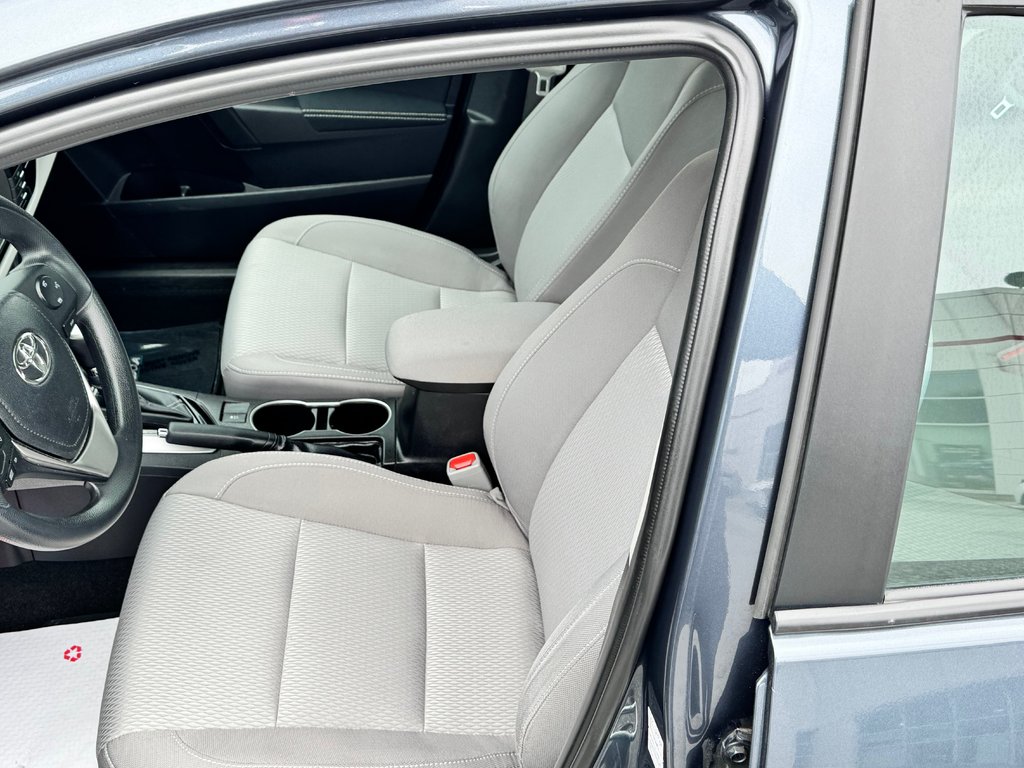 2014 Toyota Corolla LE / BAS KILOS / INSPECTÉ RÉPARÉ / FIABILITÉ / in Thetford Mines, Quebec - 25 - w1024h768px