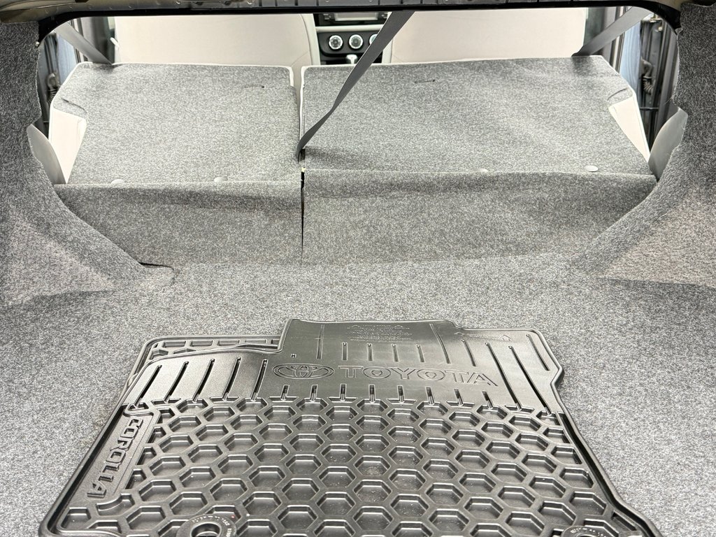 Toyota Corolla LE / BAS KILOS / INSPECTÉ RÉPARÉ / FIABILITÉ / 2014 à Thetford Mines, Québec - 49 - w1024h768px