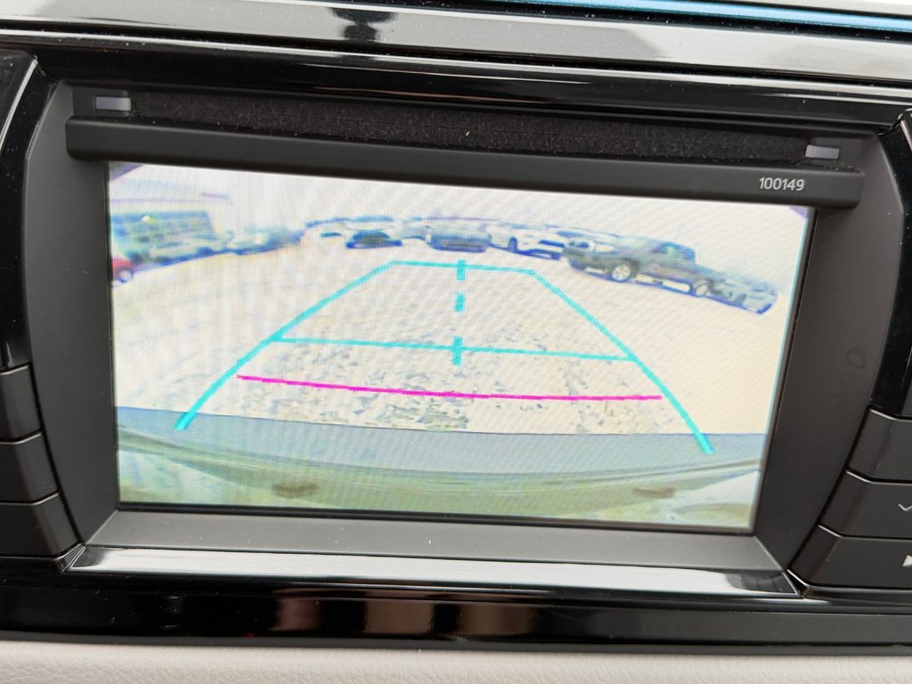 Toyota Corolla LE / BAS KILOS / INSPECTÉ RÉPARÉ / FIABILITÉ / 2014 à Thetford Mines, Québec - 35 - w1024h768px