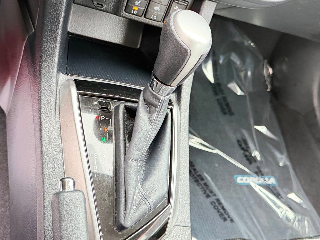 Toyota Corolla LE / BAS KILOS / INSPECTÉ RÉPARÉ / FIABILITÉ / 2014 à Thetford Mines, Québec - 38 - w1024h768px