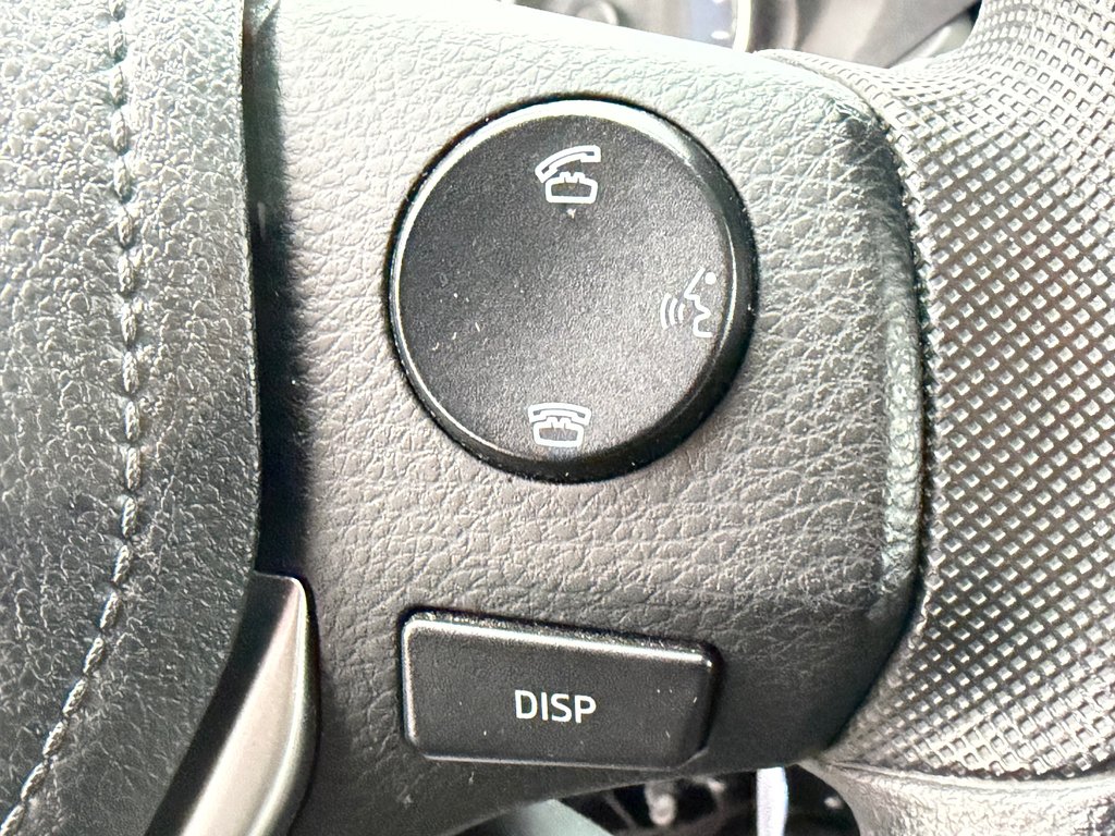 Toyota Corolla LE / BAS KILOS / INSPECTÉ RÉPARÉ / FIABILITÉ / 2014 à Thetford Mines, Québec - 31 - w1024h768px