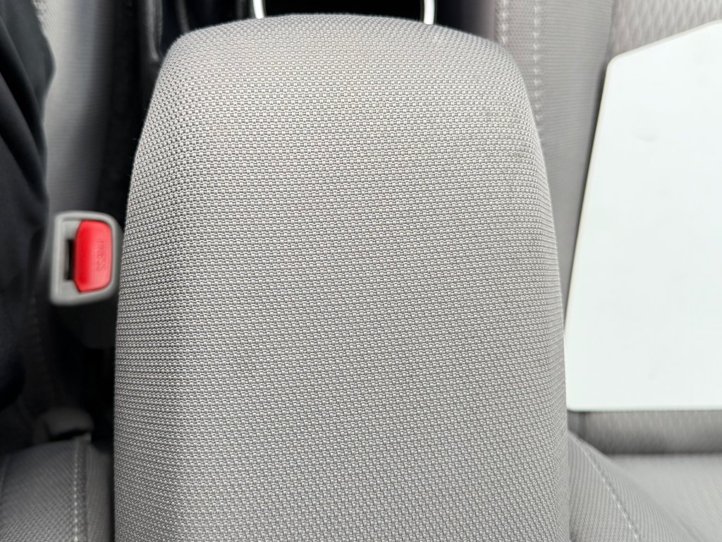 Toyota Corolla LE / BAS KILOS / INSPECTÉ RÉPARÉ / FIABILITÉ / 2014 à Thetford Mines, Québec - 41 - w1024h768px