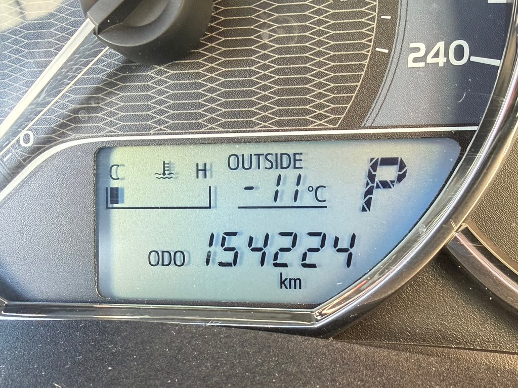 Toyota Corolla LE + GROUPE TOIT / AUTOM / SOFTEX / GPS / 2014 à Thetford Mines, Québec - 37 - w1024h768px