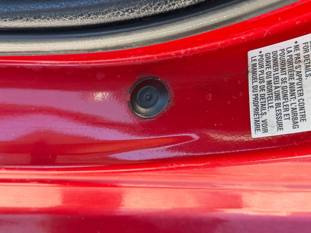 Toyota Corolla LE + GROUPE TOIT / AUTOM / SOFTEX / GPS / 2014 à Thetford Mines, Québec - 28 - w1024h768px