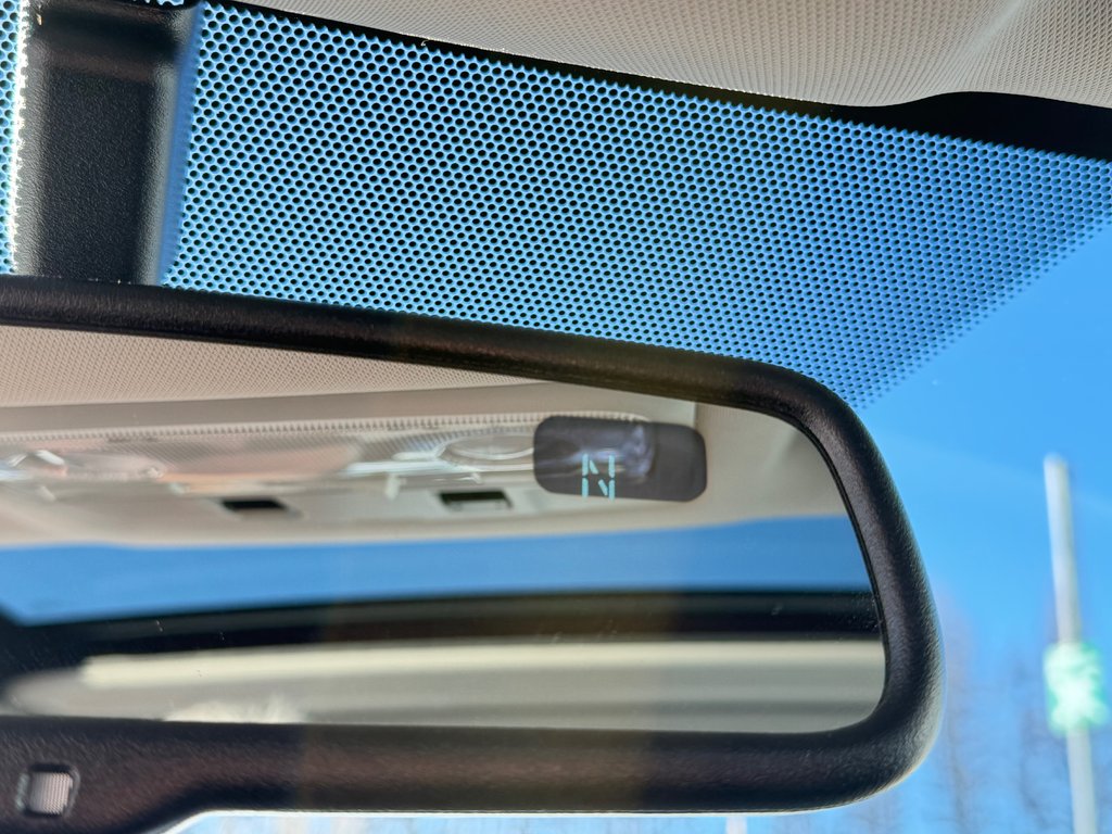 Toyota Corolla LE + GROUPE TOIT / AUTOM / SOFTEX / GPS / 2014 à Thetford Mines, Québec - 53 - w1024h768px