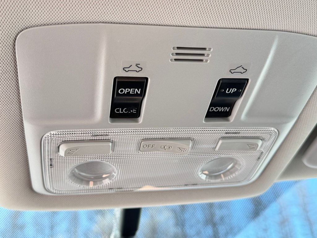 Toyota Corolla LE + GROUPE TOIT / AUTOM / SOFTEX / GPS / 2014 à Thetford Mines, Québec - 54 - w1024h768px