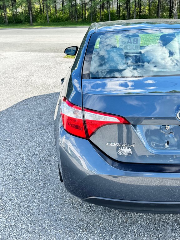2016 Toyota Corolla LE + GROUPE TOIT / 1 SEUL PROPRIO / BAS KILOS / in Thetford Mines, Quebec - 20 - w1024h768px