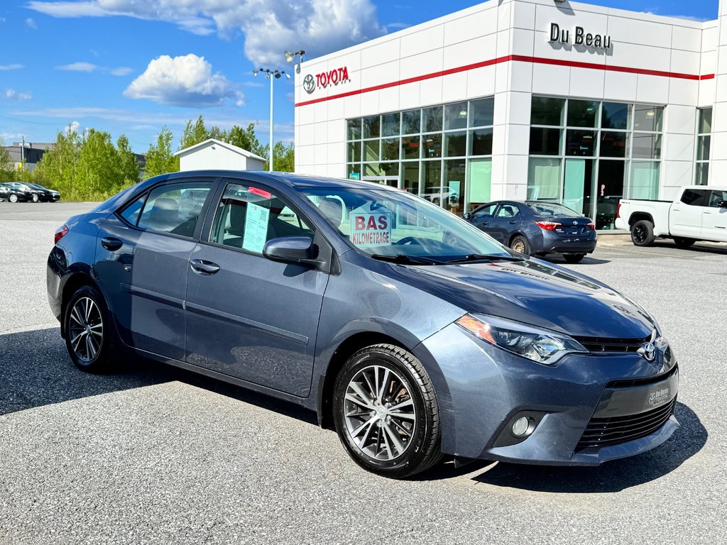 2016 Toyota Corolla LE + GROUPE TOIT / 1 SEUL PROPRIO / BAS KILOS / in Thetford Mines, Quebec - 4 - w1024h768px