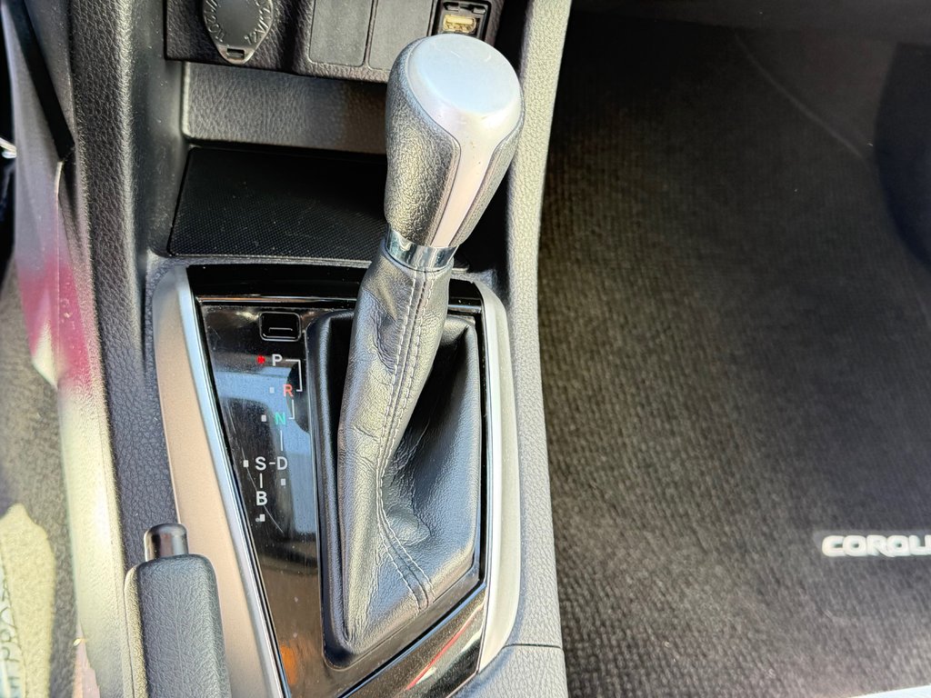 Toyota Corolla CE / AUTOM + AC / BAS KILOS / WOW !!! / 2019 à Thetford Mines, Québec - 36 - w1024h768px
