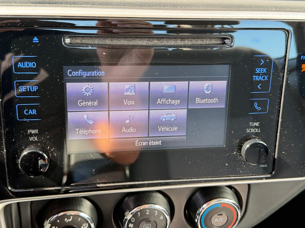 Toyota Corolla CE / AUTOM + AC / BAS KILOS / WOW !!! / 2019 à Thetford Mines, Québec - 32 - w1024h768px