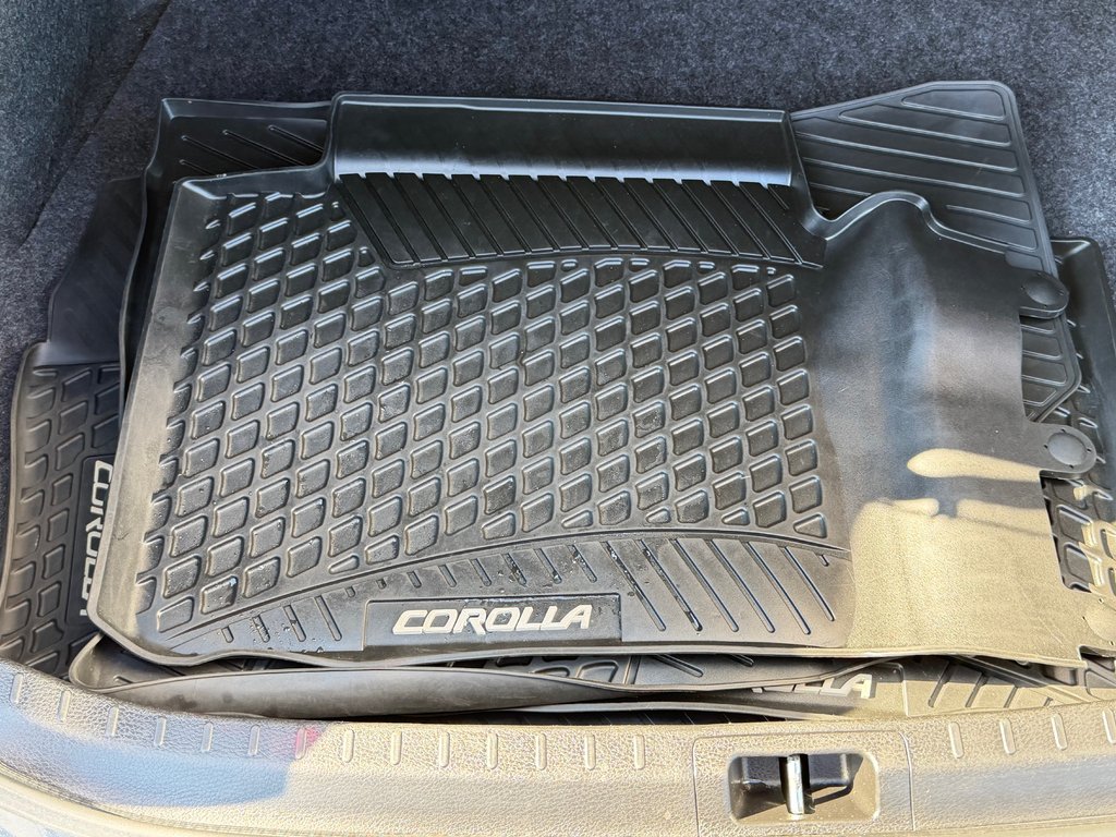 Toyota Corolla CE / AUTOM + AC / BAS KILOS / WOW !!! / 2019 à Thetford Mines, Québec - 48 - w1024h768px