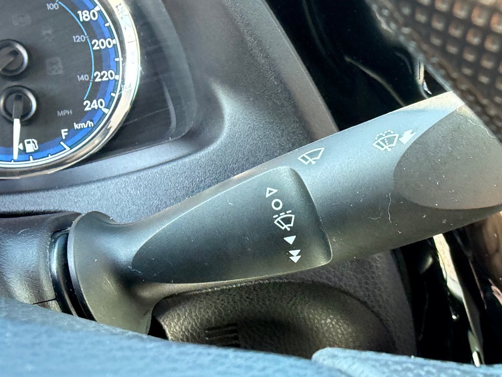 Toyota Corolla CE / AUTOM + AC / BAS KILOS / WOW !!! / 2019 à Thetford Mines, Québec - 30 - w1024h768px