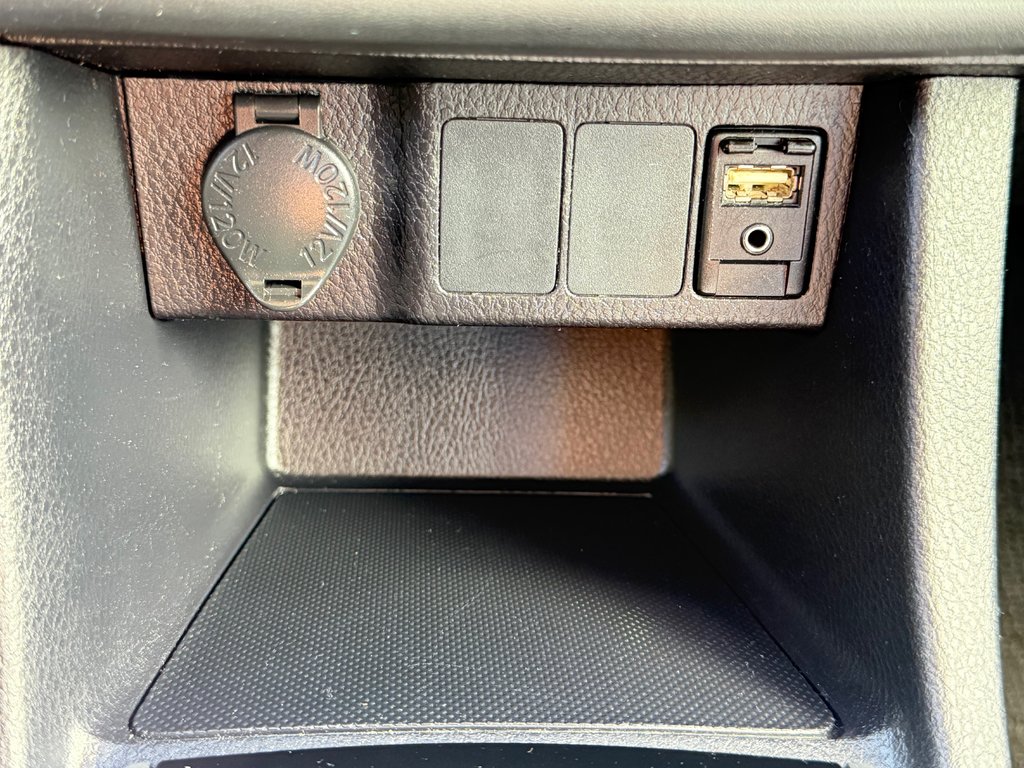 Toyota Corolla CE / AUTOM + AC / BAS KILOS / WOW !!! / 2019 à Thetford Mines, Québec - 35 - w1024h768px