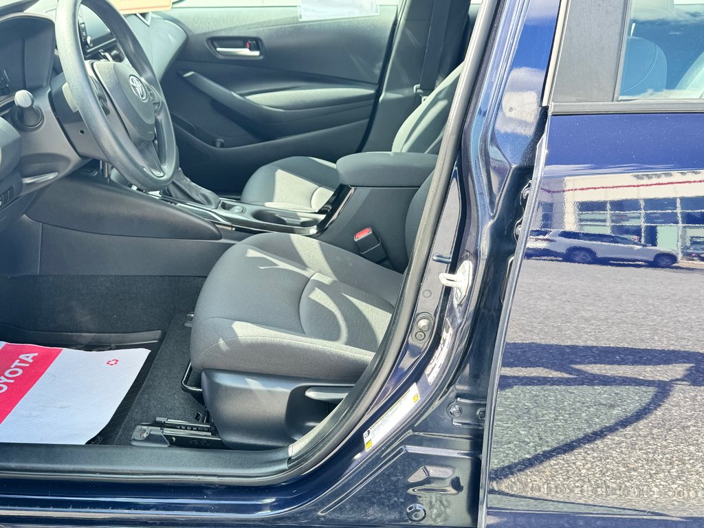 Toyota Corolla LE / AUTOM / FIABILITÉ LÉGENDAIRE / 2020 à Thetford Mines, Québec - 26 - w1024h768px