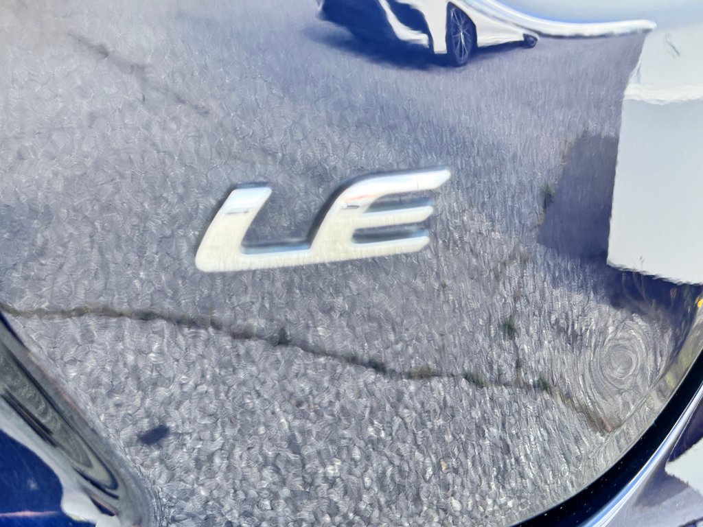 Toyota Corolla LE / AUTOM / FIABILITÉ LÉGENDAIRE / 2020 à Thetford Mines, Québec - 20 - w1024h768px