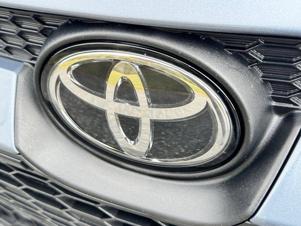 2020 Toyota Corolla LE / AUTOM / MAGS / SEULEMENT 17.000KM  WOW !!!! / in Thetford Mines, Quebec - 11 - w1024h768px